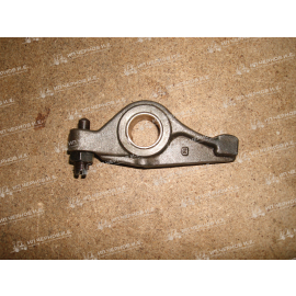 Коромысло Д 3900 (левое)