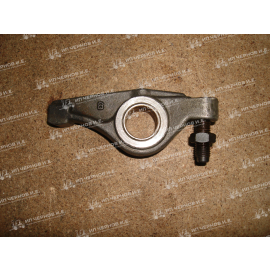 Коромысло Д 3900 (правое)