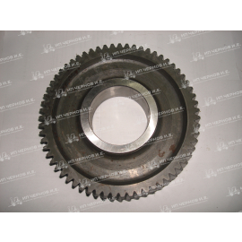 Шестерня промежуточная Д3900 ( С31171951)