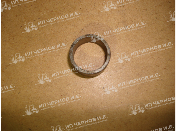 Втулка Д3900 (33137405) маслян.насоса