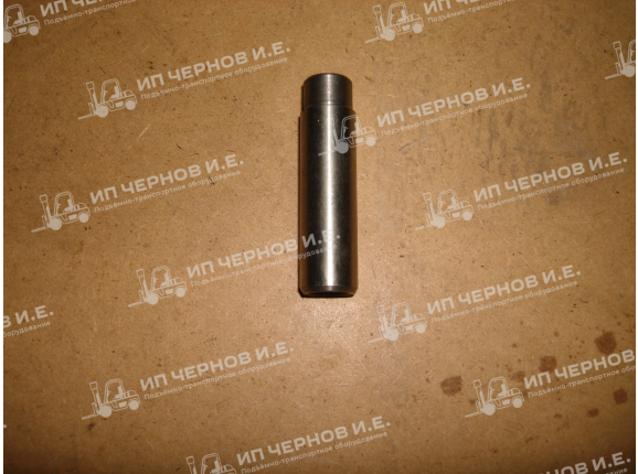 Втулка клапана вып. Д3900 33261752