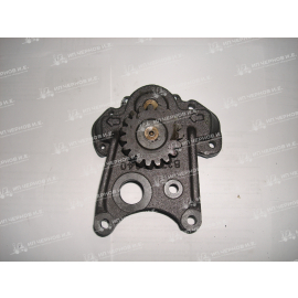 Насос масляный Д3900 290007 В 41314130