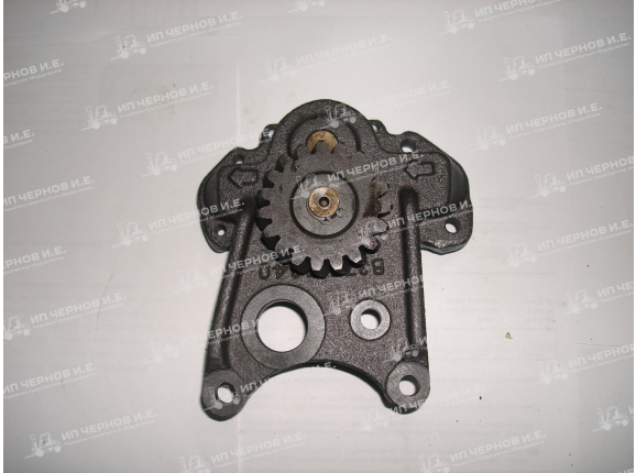 Насос масляный Д3900 290007 В 41314130