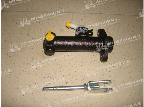 Главный тормозной цилиндр в сборе без усилителя FD40-50 94012910