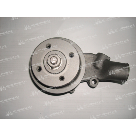 Насос водяной (помпа)Д3900 без корпуса