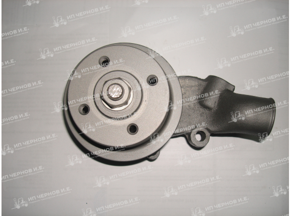 Насос водяной (помпа)Д3900 без корпуса