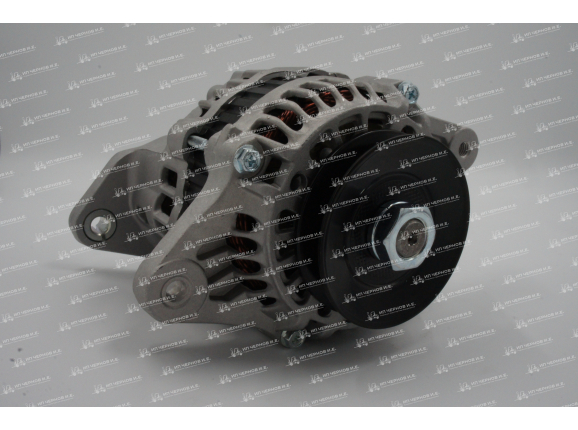 Генератор NISSAN H15(FG15T19),H20(FG20-30T6),H25,TB42,TB45E Встроенная лопасть вентилятора, параллельный разъем,12V/50A