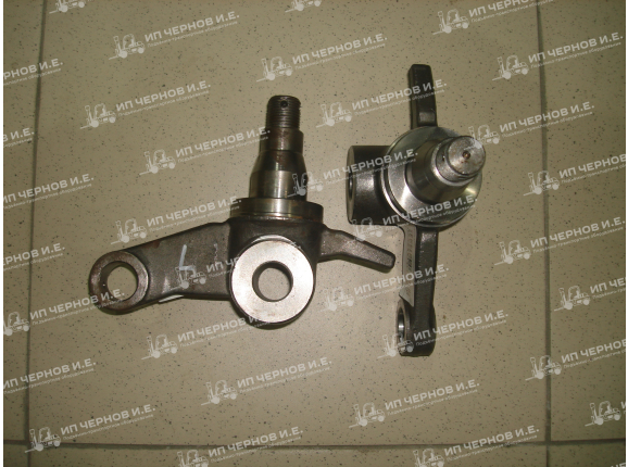 Кулак поворотный левый HELI CPCD10-18