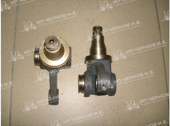 Кулак поворотный левый HELI зеленый CPCD10-18 G15 X4-30621