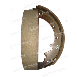 Колодка тормозная правая FD20-35 32289,92506233 (пара)
