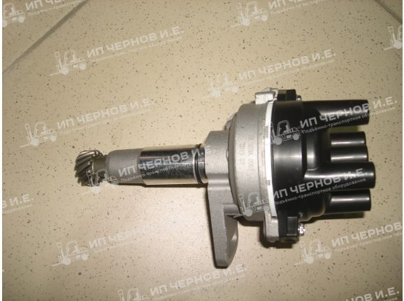 Трамблер (Распределитель зажигания) Mazda FE, F2