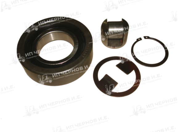 Ролик мачты 111х55х36 10-18 после 2012-12 (верх/низ) Х15М300-004000-G00