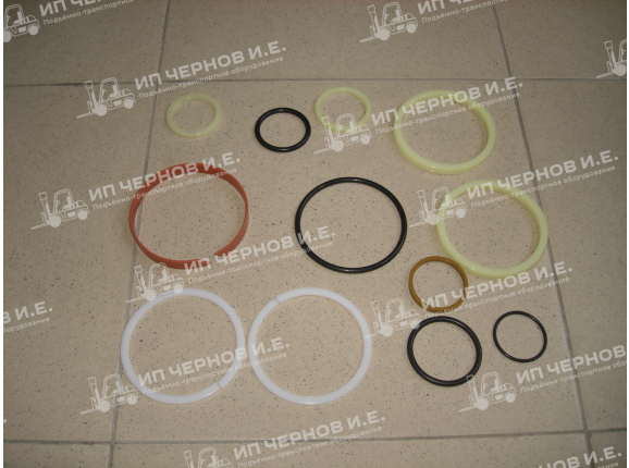 Ремкомплект цилиндра наклона д-50 CPCD10-18N ПОСЛЕ 2005 г.