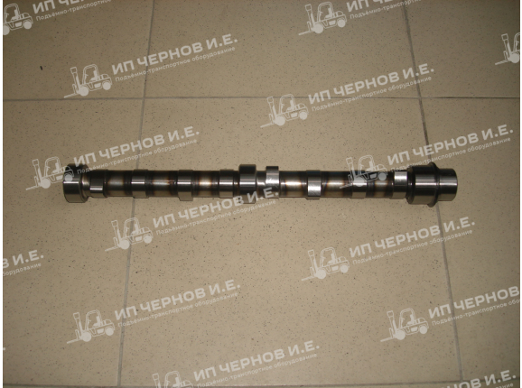 Вал распределительный Komatsu 4D95