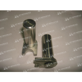 Палец серьги д-18 Kom. FD20-30/-16(713686-)поздний3EB-24-51281  д=18 L=50