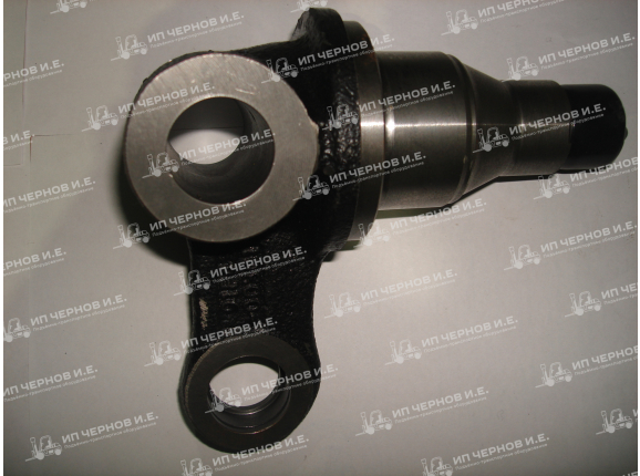 Кулак поворотный Mitsubishi FD20~35N(CF18C/CF14E) RH 91F43-00301