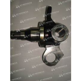 Кулак поворотный KOMATSU FD25T-14, FG25C-14, FD20T-14, FD25C-14, FD25T-14, FG25T-14, FG20T-14, FG20C-14RH  3EB2432220