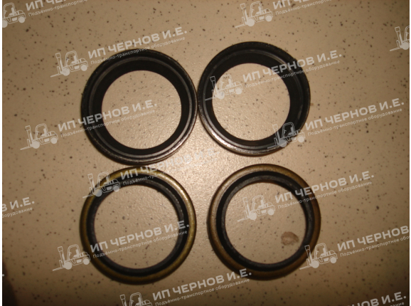 Сальник (пыльник) оси кулака 40х32х6 HELIPCD3023654-32081