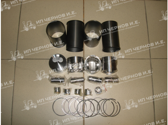 Комплект на двигатель (гильза, поршень, палец, кольца) NISSAN TD27-II