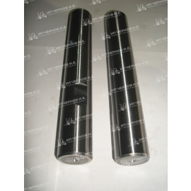 Ось 180х28 кулака LH  FD10～18-20,FD20～30-16 LH 3EB-24-51261