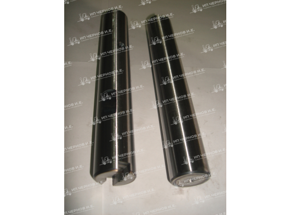 Ось 180х28 кулака RH KOMATSU FD20-30- 16 серия