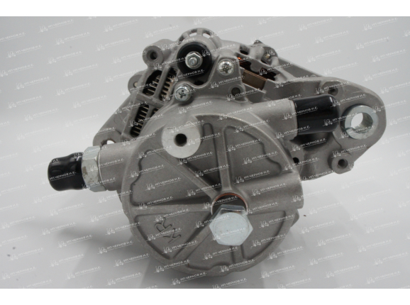 Генератор Mitsubishi S6S(FD35-40/F19B,FD40K-45K/F19C,FD45-50 FD50C/F28A,FD50K/EF28B,FD60-70/F20B,F20C)  24V-35A,Со встр. вакуумным насосом и лопастью, изображение 3