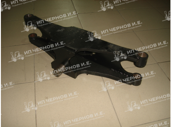 Управляемый мост (не в сборе) TCM FD30T3/T3C/T3C-A	52N53-80122A,2CN94-30121