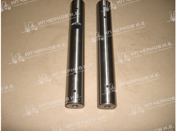 Ось 205х28 кулака Toy. 3-6FD10~30,5-6FB10~30 43231-23600-71