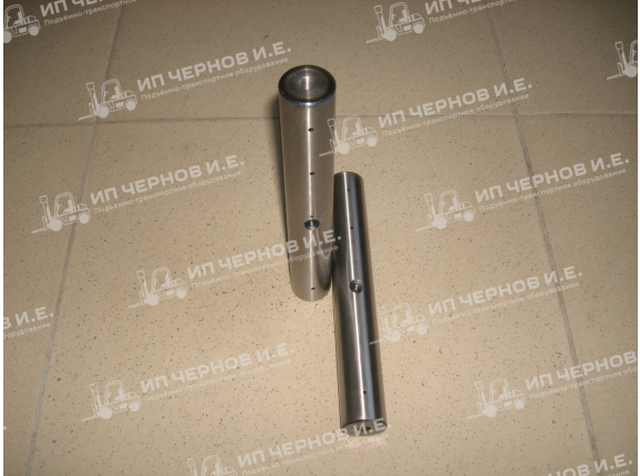 Ось 216х32 кулака Nichiyu FB20-30 65~75 серия 14300-00760