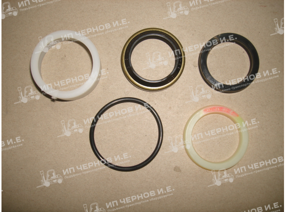 Ремкомплект цилиндра подъёма д-32 Toy. 8FD10-18,подъем H2700-H3000(V/SV)(VM/VFHM) 04654-10310-71