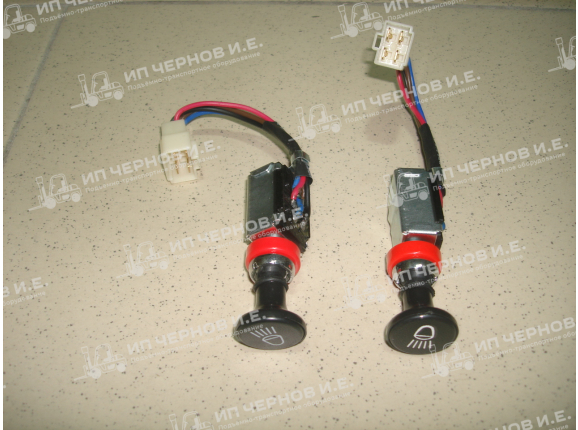 Выключатель света фар HC CPC10-35, CPCD10-50, CPQ10-35, CPQD10-35