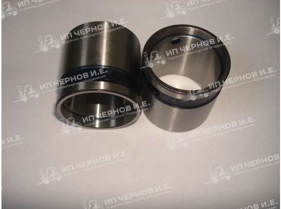 Втулка шкворня УМ HC 1-1,8 t XR (нижняя) XF250-220002-000