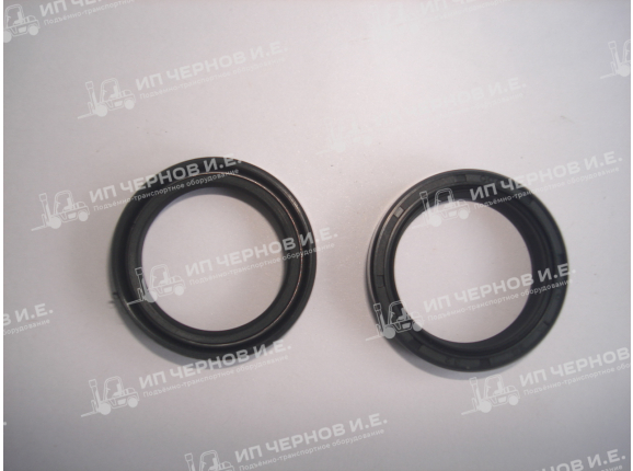 Сальник (пыльник) оси кулака 32х25х7 HC10-18 n030-220001-000