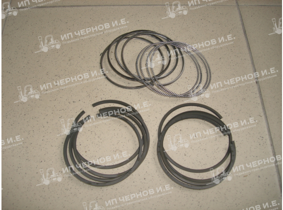 Кольца поршневые ISUZU 4JG2 (к-т на двигатель)  Z-8-97080-215-0 стандарт