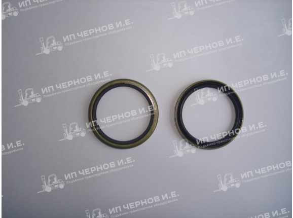 Сальник (пыльник) оси кулака 37х30х4 Mit. FD20-25N (F18C) / FD30-35N (F14E/ CF14E), Nissan L02/1F2