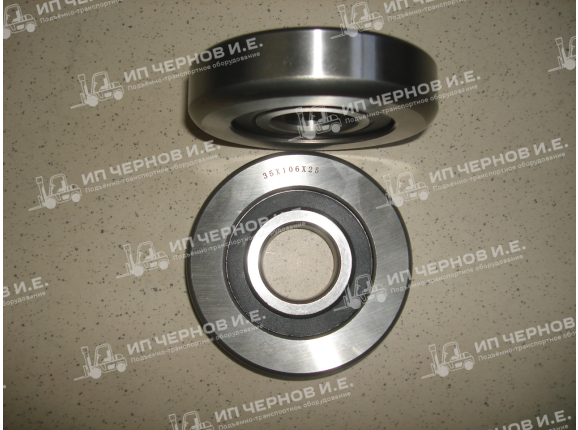 Ролик мачты 106х35х25 FD10～18-20