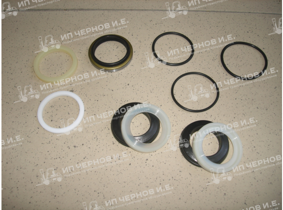 Ремкомплект цилиндра подъёма боковой д-40 Ком. FD20-25/-11 (FV)