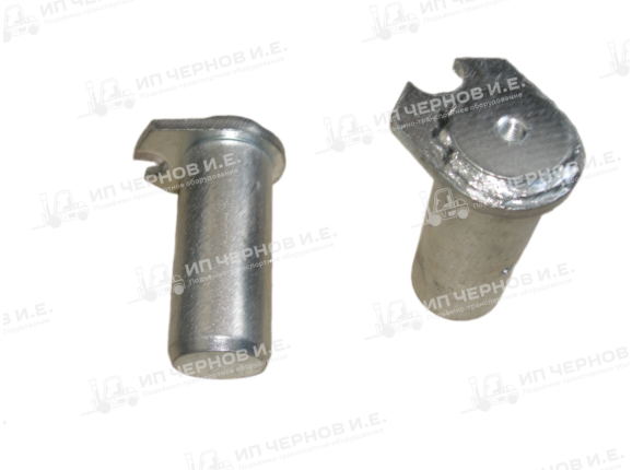 Палец цилиндра наклона D-40 L=92 Ком. FD30-16/-17