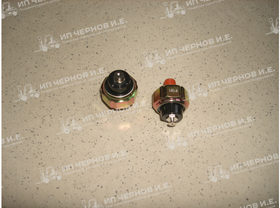 Датчик давления масла HJ493