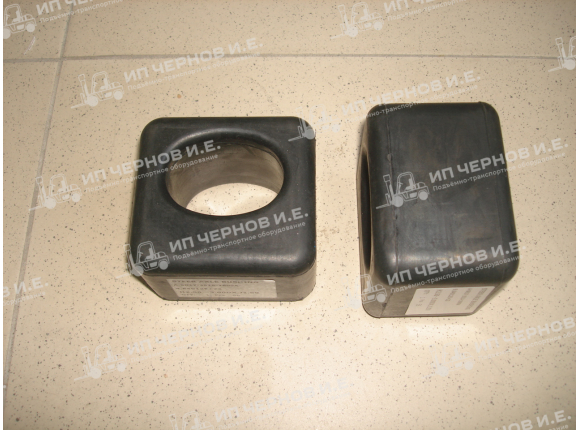 Втулка суппорта Hyster H2.50-3.00DX,J1.50-2.50EX,Linde 322，351  0009640123, 0009640124, 2021804