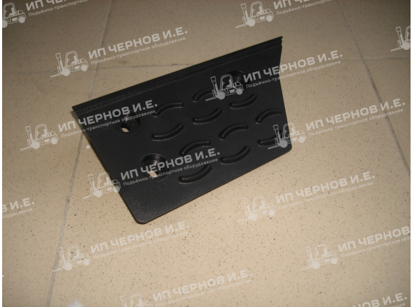 Накладка ступени RH CPCD20-35 XR310-450002-000