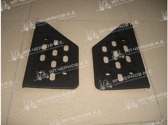 Накладка ступени (к-т) CPCD10-50 R450-450000-000