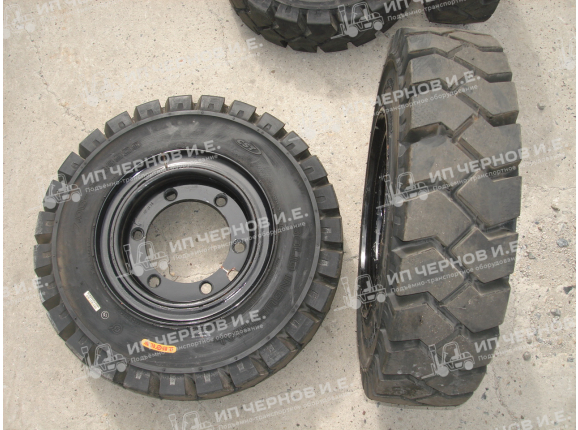 Шина массивная 7.00-12 5.00S SOLID INDUSTRIAL стандарт 145A5/136A5 в сборе с диском