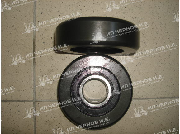 Ролик мачты 108х35х31 Kom. FB20-25-8/10/11,FD20-25-12/14/15 /FD20-25/-14 /FD30-14