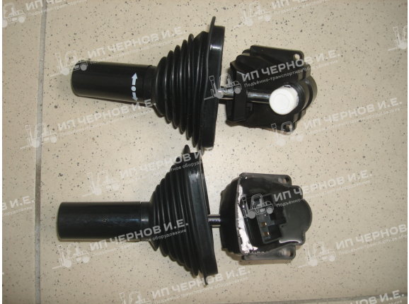 Переключатель направления движения Nissan L01,L02